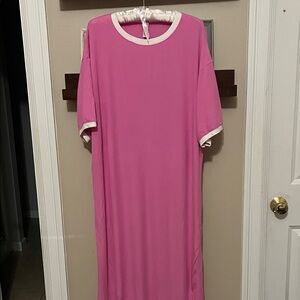 Skims nightgown
